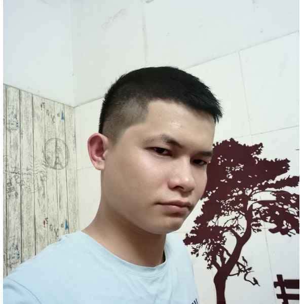 新疆残疾人帅哥真诚相亲找对象，香港征婚相亲网