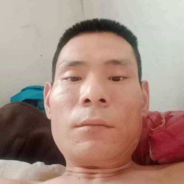 39岁岁湖北单身帅哥 - 香港吉缘网