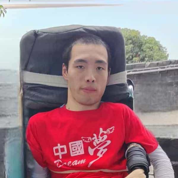 31岁岁湖南单身帅哥 - 香港吉缘网
