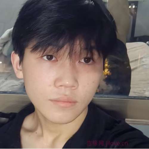 20岁岁湖南单身帅哥 - 香港吉缘网